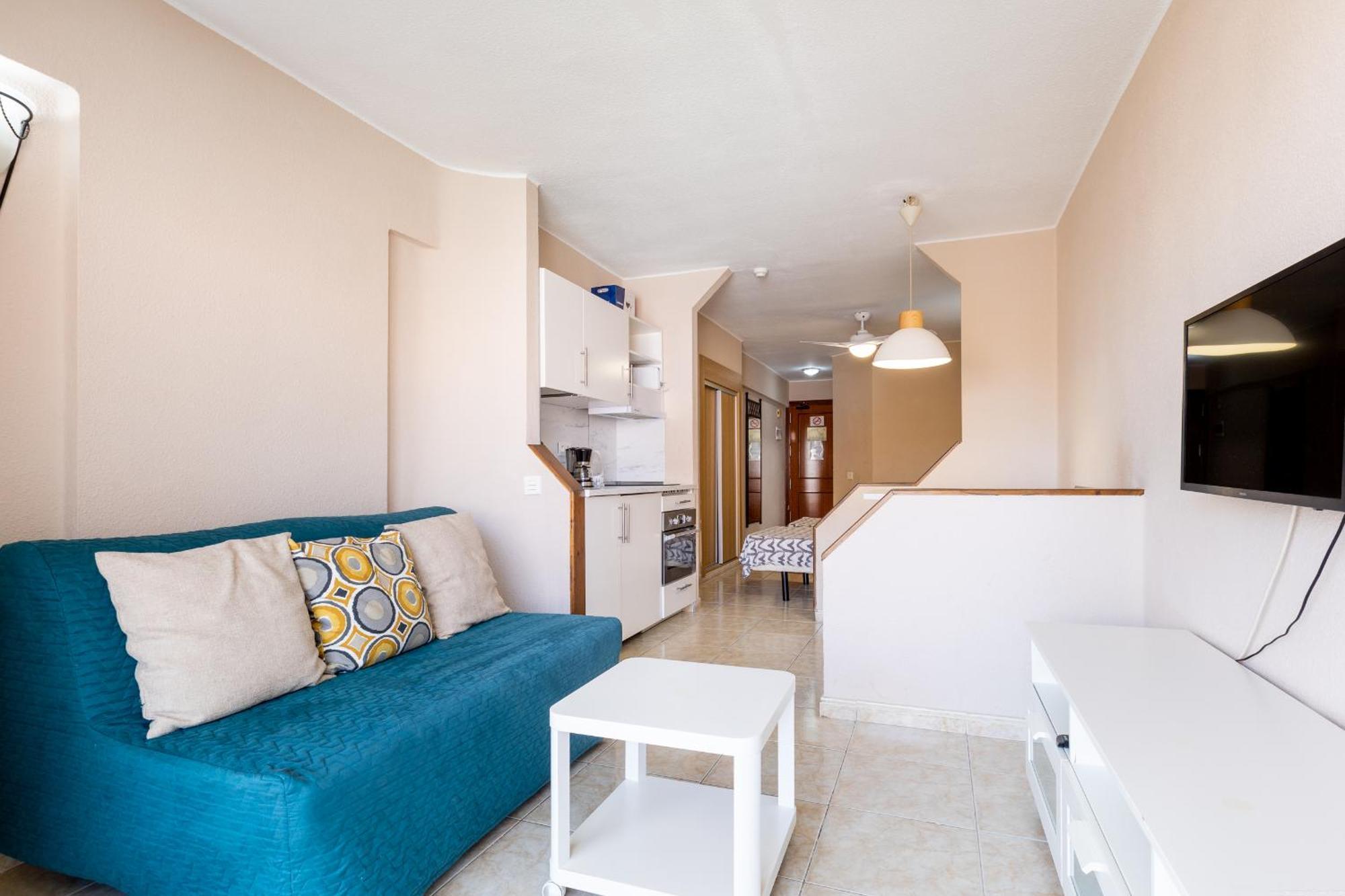 Studio In San Eugenio Адехе Экстерьер фото