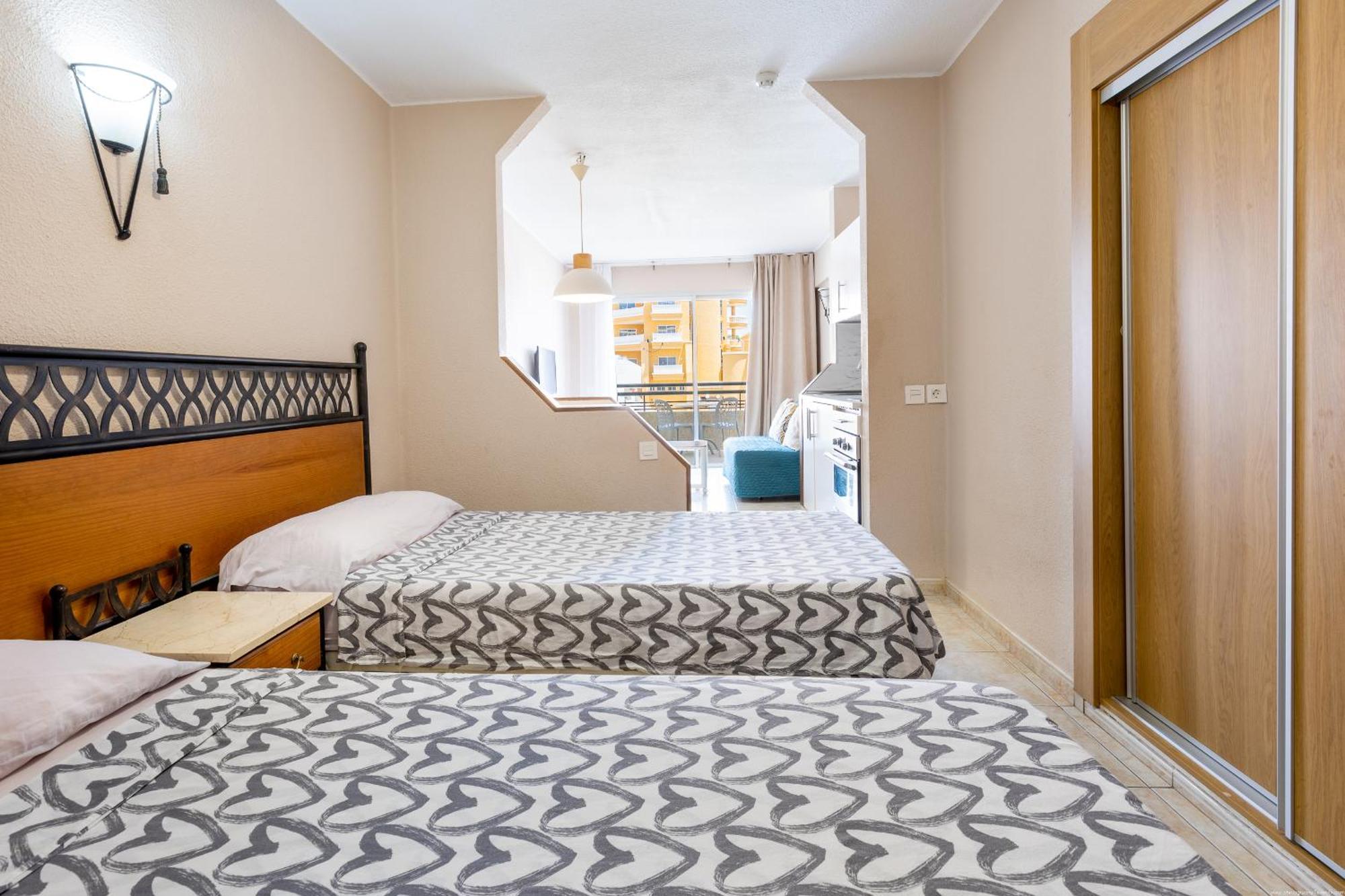 Studio In San Eugenio Адехе Экстерьер фото